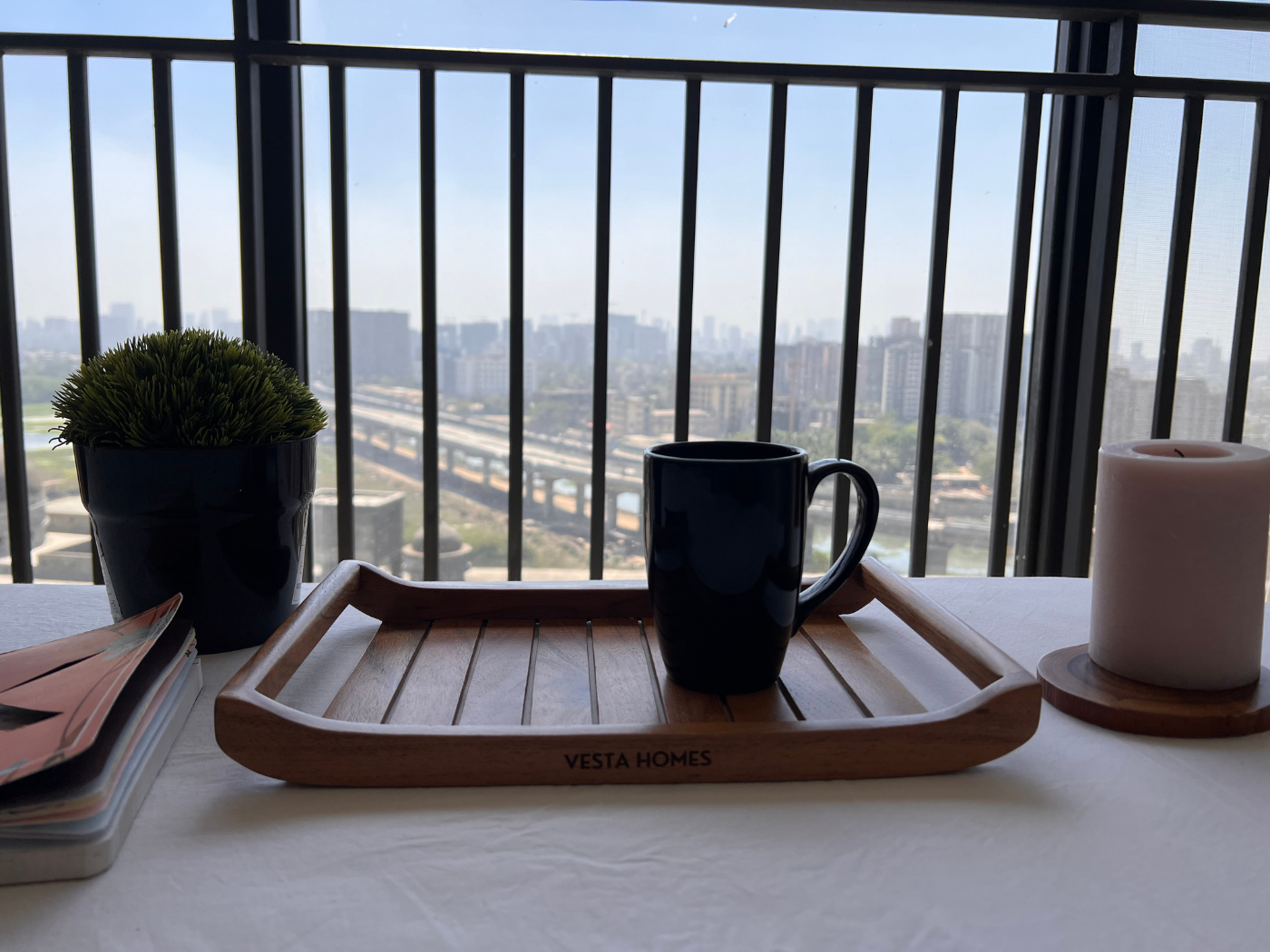 Gravitas Medium Tray
